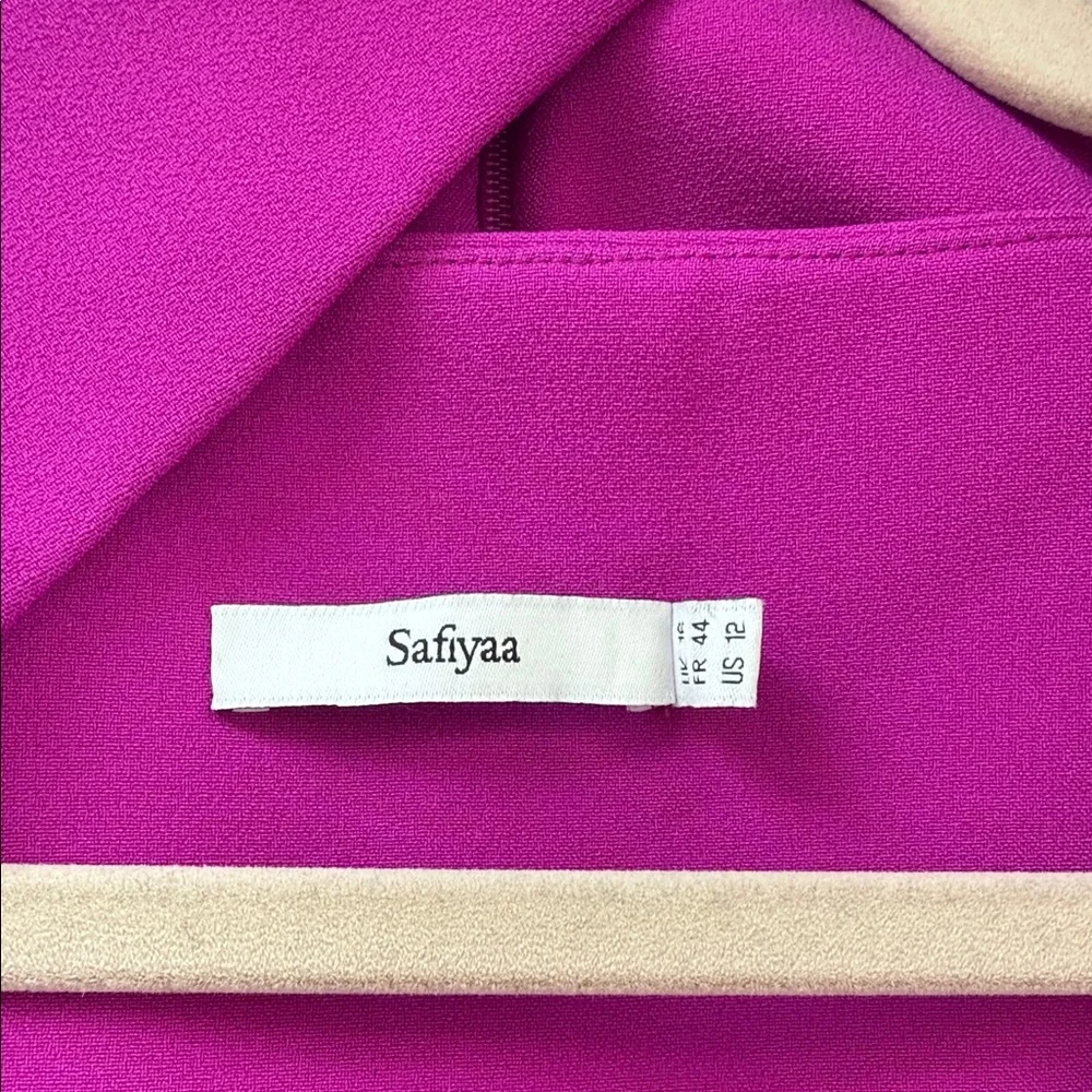 Safiyya Structured Cape-Detail Midi Dress in Fuchsia with Wide Belt - Picture 2 of 9